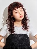 くるくるで個性溢れるセミロング
