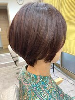 キッテ(kitte)&nbsp;少し前下がりのショートボブ