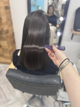 ウル(ulu) 白髪ボカシカラー シンデレラTR