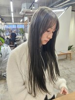 イット(it.) it. YUI エフェクトケアブリーチ オリーブベージュ