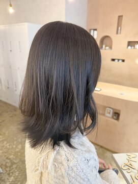 ユッカ 梅田(YUCCA) 【 YUCCA 】大人可愛いオリーブカラー