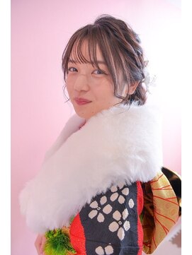 メルク(merc.) 成人式アレンジ