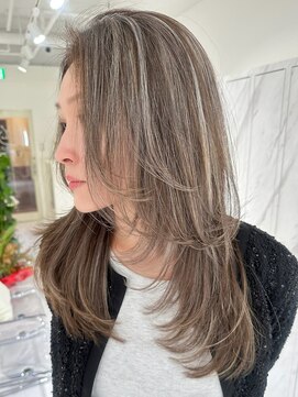 ヘアーサロングランデ(HAIR SALON GRANDE) ハイライトカラーミルクティーベージュレイヤーカット