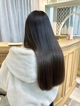 ロンド ロビン 栄(Lond robin) 【Lond robin】清水 美冴 酸性縮毛矯正/髪質改善/レイヤー