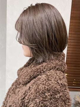 ウェイビーズ(WAVY'S) xブリーチ/イメチェン/ホワイトブロンド/外ハネボブ/美髪/