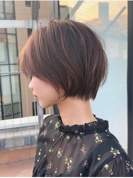 エース 梅田店(ace) ショート/ショートボブ/大阪/梅田/マンツーマン/白髪ぼかし