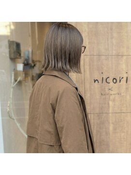 ニコリヘアワークス(nicori hair works) ボブ×外ハネ×マロンベージュ3