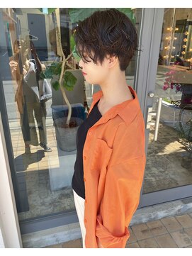 マメ(mame) nuance short/パーマ/刈り上げ