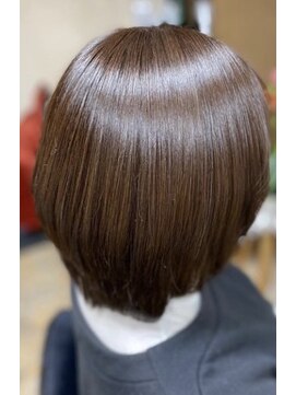 サロン ド シュウ 【うる艶】メテオトリートメント+カラー+カット