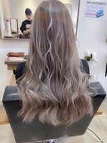 ヘアーラニッシュ 船橋店(hair Lanish) 細めのハイライトで白髪ぼかし/シアグレージュ