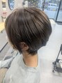 カフカフ(caph caph)&nbsp;ハイライトカラー×ショートボブ  オイルでスタイリング。
