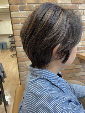 ヴィサージュクルー(VISAGE crew) コンパクトな丸みボブ!