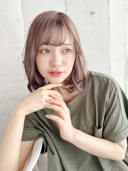 ナチュラルなのにあか抜ける！《好感度ベージュ》に出会えるサロン◎