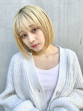 ヒルネ(hirune) 顔まわりレイヤーボブ