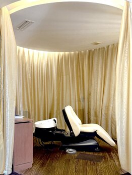 ヘアーメイク グレース 本店(HAIR MAKE GRACE)の写真/ベテランスタイリスト多数在籍◎繊細なこだわりと確かなセンスでアドバイスしながらあなたに似合う髪型に*