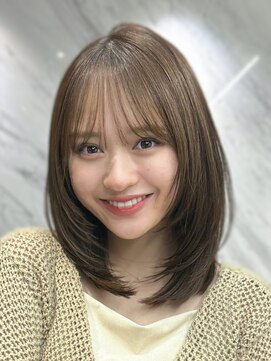 アビーツー(ABBEY2) レイヤーボブレイヤーカットミディアムレイヤー内巻きボブ表参道