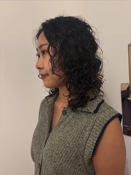 kaon  ミディアムパーマ　強めカール