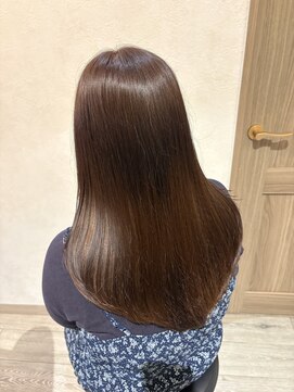 リア(Liea) 艶×まとまりヘア