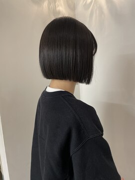 ローネス 銀座(LONESS) 艶髪ストレートボブ