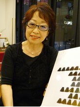 びようしつ あとりえ&nbsp;秀子 先生