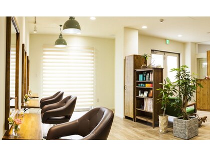 トイロ ヘアアンドスパ(10iRo hair & spa)の写真