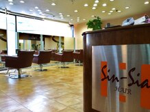 シンシア ヘアー 塚口店(Sin Sia HAIR)