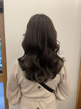 リリアーナ(LILIANA) 【LILIANA】暗めオリーブブラウンカラー