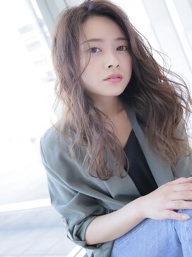 アンク リーフ(ankh leaf) アッシュベージュデジタルパーマ大人可愛い