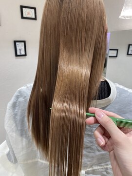 エクリ シセイドウ 麻布十番店(equri×SHISEIDO) 【麻布十番】酸熱トリートメント