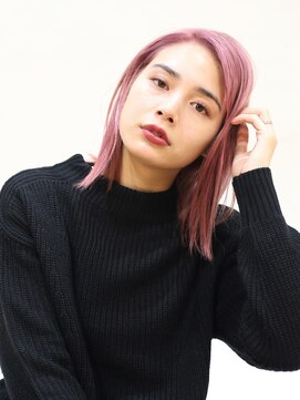 ルキア(Lukia) ピンクアッシュ◇外ハネボブ◇切りっぱなし