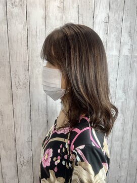 ビューティドレッセヤマノ 池袋パルコ(Beauty Dresse YAMANO) 【白髪ぼかし】【ハイライト】明るめミディアムレイヤーヘア