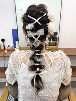 ランプ(Lamp)&nbsp;ヘアセット/ブライダルヘア/編みおろし/ビフォアー＆アフター