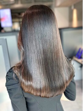 アイティーバイアルバム 下北沢店(IT by ALBUM) 艶グレージュ_マ切りっぱなしボブエアリーロング_ba474691