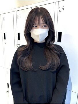 ジーナ 難波(Zina) 王道レイヤーくびれスタイリング