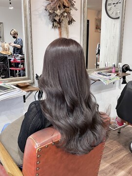 ヘアメイク アンフィ(amphi) 透け感☆巻き髪ボルドーピンク..~*＊.