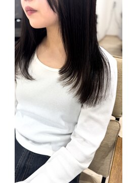 エメヘアデザイン ルイス(Aimer Hair Design Lewis) レイヤーカット / 弘前 / 弘前市 / 弘前駅 / 髪質改善