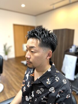 ヘッドハンター(HEAD HUNTER) フェードカット