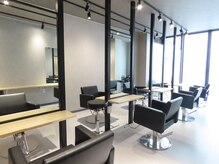 エデアンルクラ 下通(EDEAN Leclat)の雰囲気（店内［熊本下通/メンズ/メンズパーマ/眉毛/メンズカット/men's］）