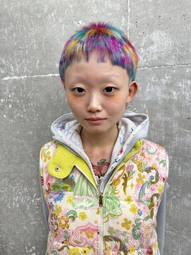 オーン 渋谷(OOn) カラフルデザイン