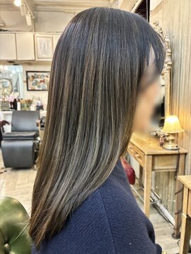 ソレイユ 新宿御苑前 (SOLEIL) 【暗髪でも重く見えない】大人の透明感ニュアンスカラー