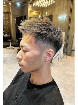 ラグシス ザ バックルーム(LUXIS THE BACK ROOM) ハイトーン×ツイストパーマ[立川/メンズ]