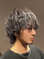 ビーダンディー(Bee dandy)&nbsp;ツイストスパイラルパーマ 無造作マッシュウルフ ツーブロック