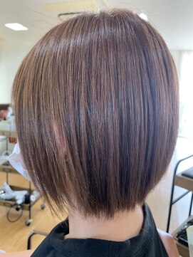 ヘアー グリース(hair GREASE) 襟足スッキリボブ