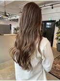 ロングに似合うハイライト_natural brown beige_