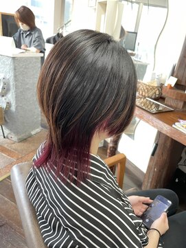 アート(art) ウルフカット+インナーカラー