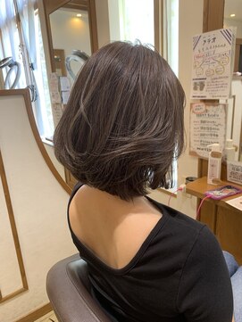 スウィートテラス 読谷村大湾店 レイヤーボブ