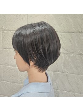 イーチ ヘアーアンドトータルビューティ(each hair&total beauty) 大人ショート　☆担当　相川美緒