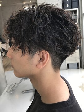 ツーダブルバイフィフス 茶屋町店(WW.. by fifth) ツイストスパイラルパーマセンターパートウルフシャドウパーマ