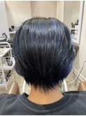 ショートボブ×ハイライトカラー