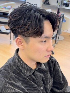 ビカム 名駅(become) 【フェザーショート】フェザーパーマセンターパートコンマバング